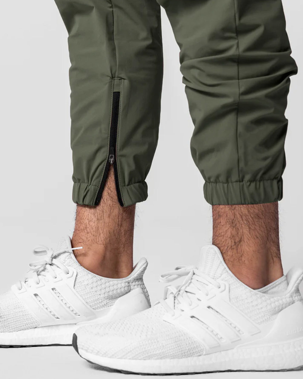 Standard Zip Jogger - Olive