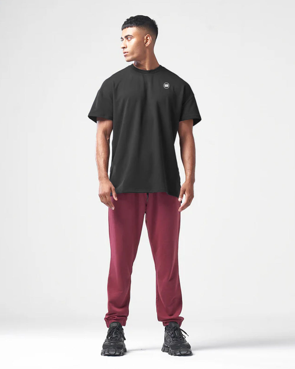ESSENTIAL OVERSIZE TEE (BLACK)